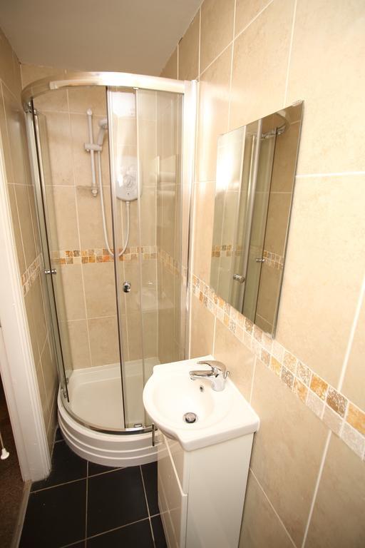 Soccer Suite Liverpool Quarto foto