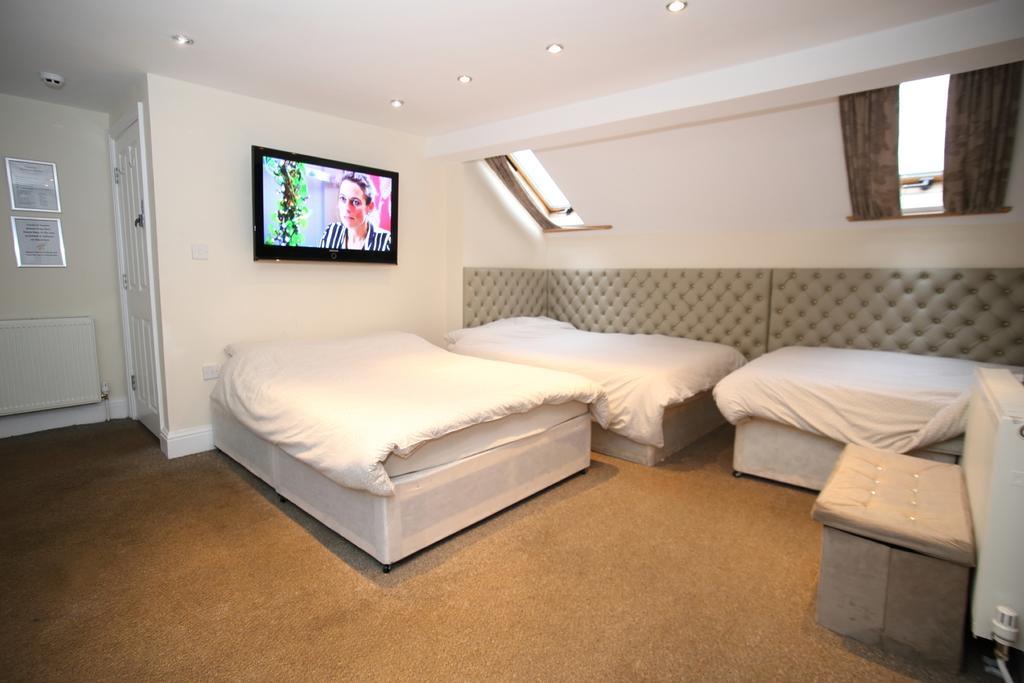 Soccer Suite Liverpool Quarto foto