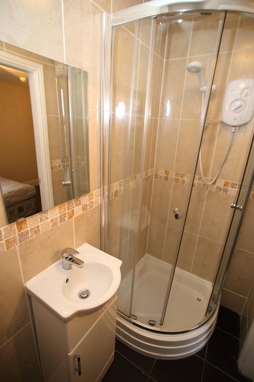 Soccer Suite Liverpool Quarto foto